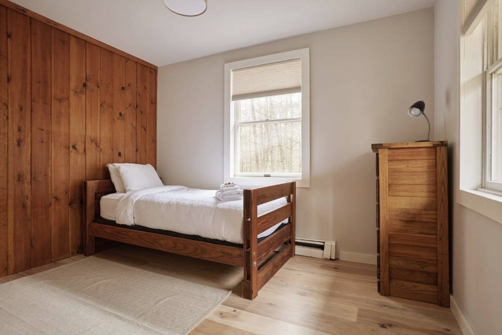 Arbor House twin room